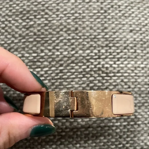 Hermes Pink Bracelet. 💕 - Picture 3 of 3